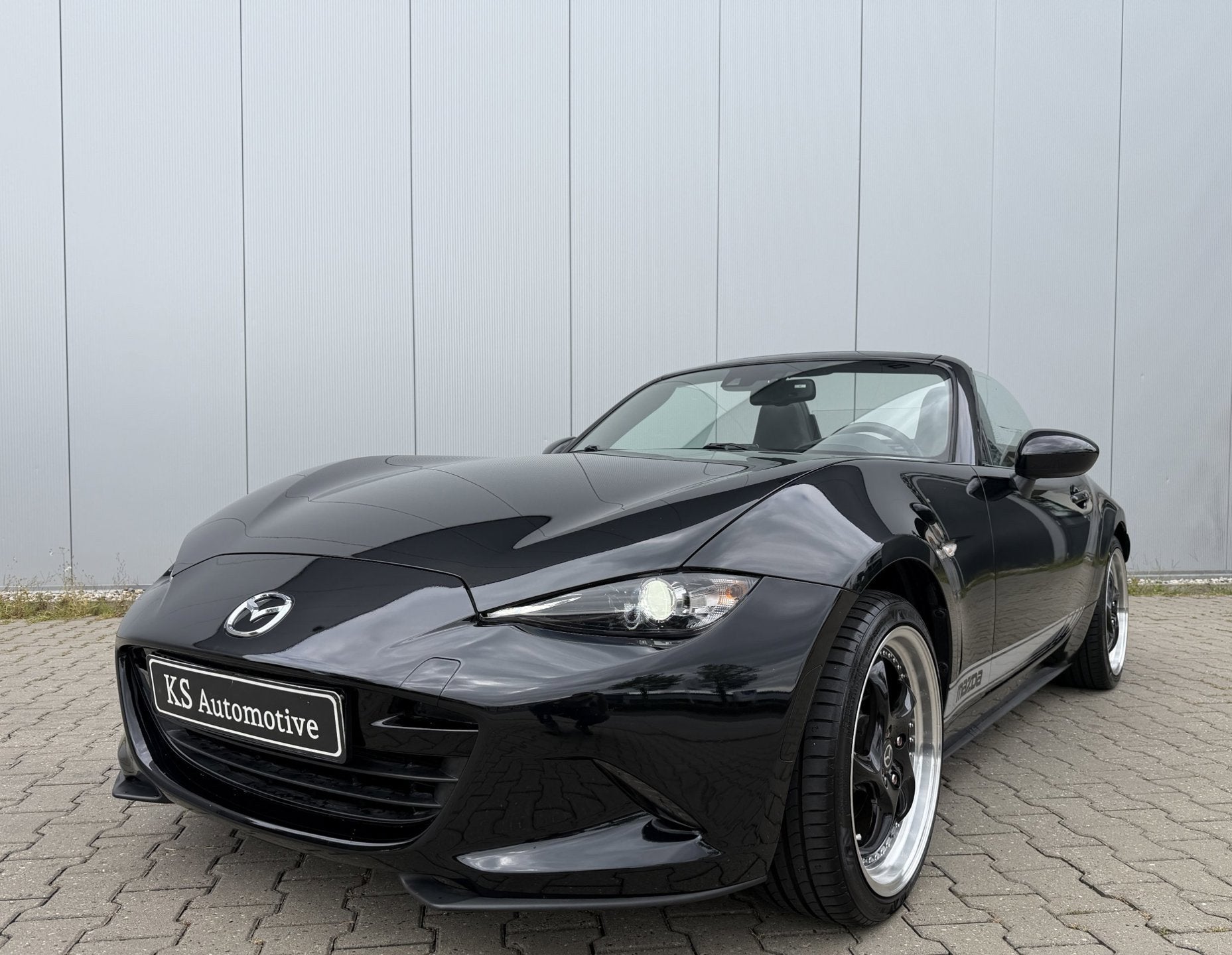 Mazda MX-5 1.5 SkyActiv-G 131 GT-M EXCLUSIVE, Auto's, Dealer onderhouden, Gebruikt, 4 cilinders, Cabriolet