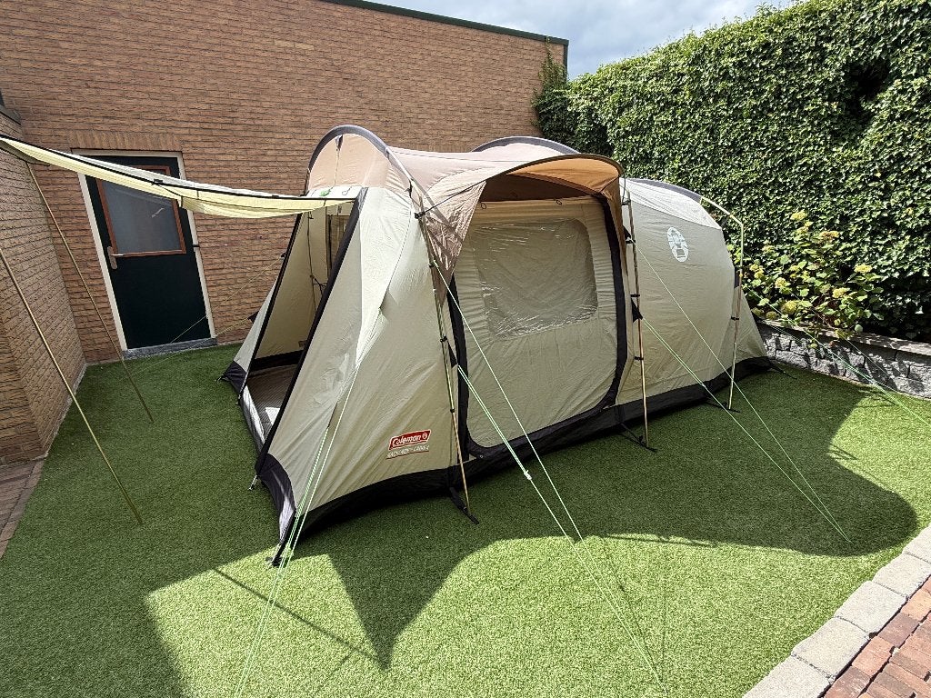 Fijne Coleman MacKenzie Cabin 4 tunneltent z.g.a.n., Ophalen of Verzenden, Zo goed als nieuw, Tot en met 4