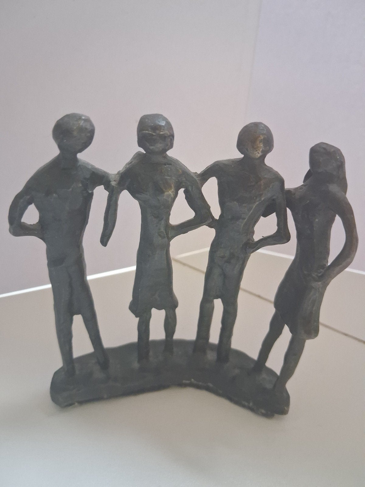 Bronzen beeldje van vier figuren - Corry Ammerlaan, Ophalen of Verzenden