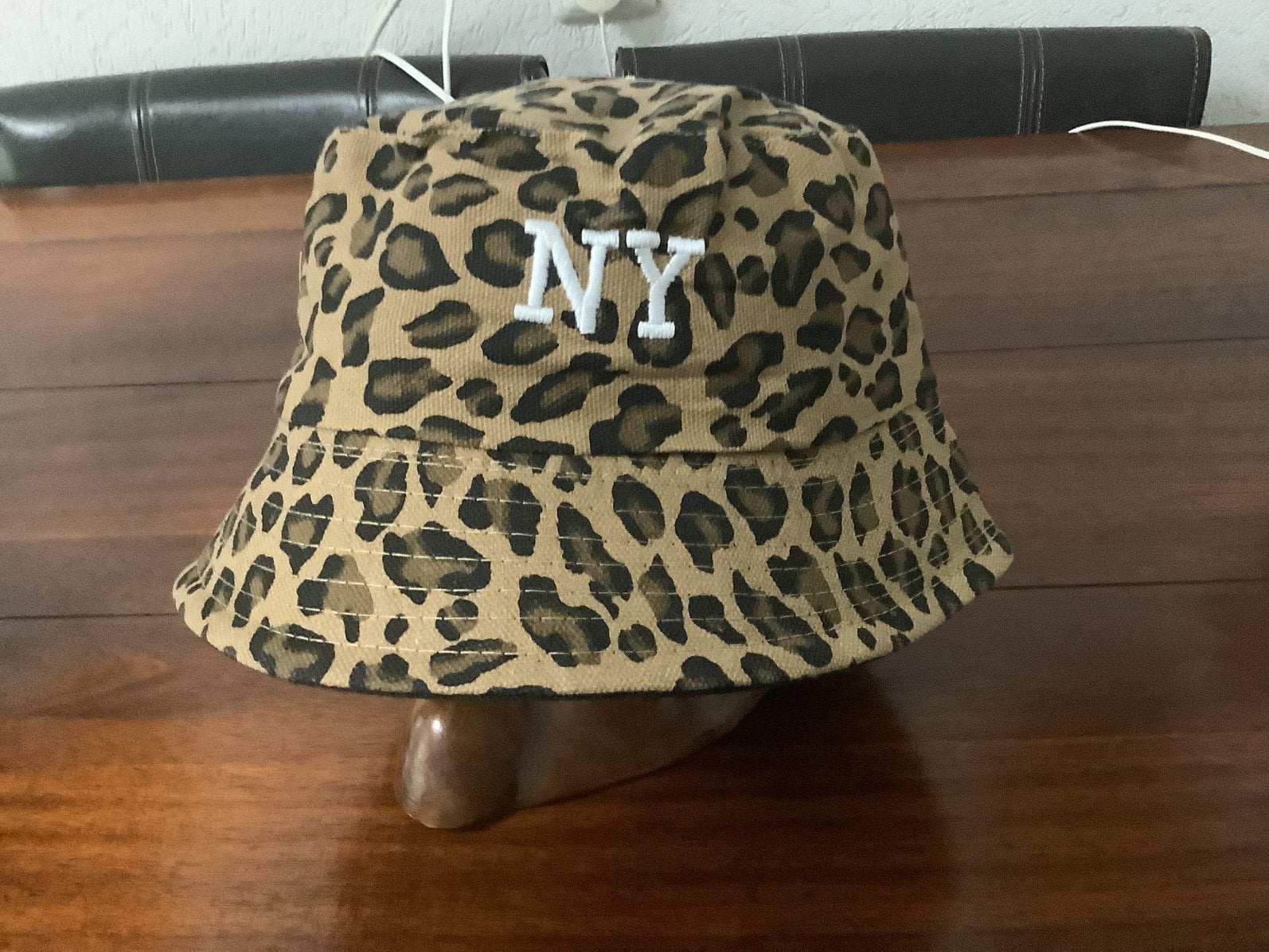 Hoed.   Luipaard. Bucketmodel.   Stevig!, Verzenden, Nieuw, One size fits all, Hoed