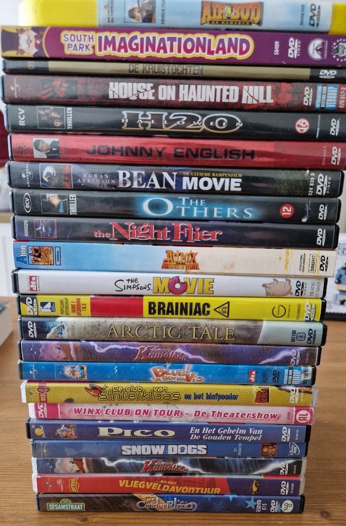 16 DVD's à € 2,50  . a, Vanaf 6 jaar, Ophalen of Verzenden, Zo goed als nieuw
