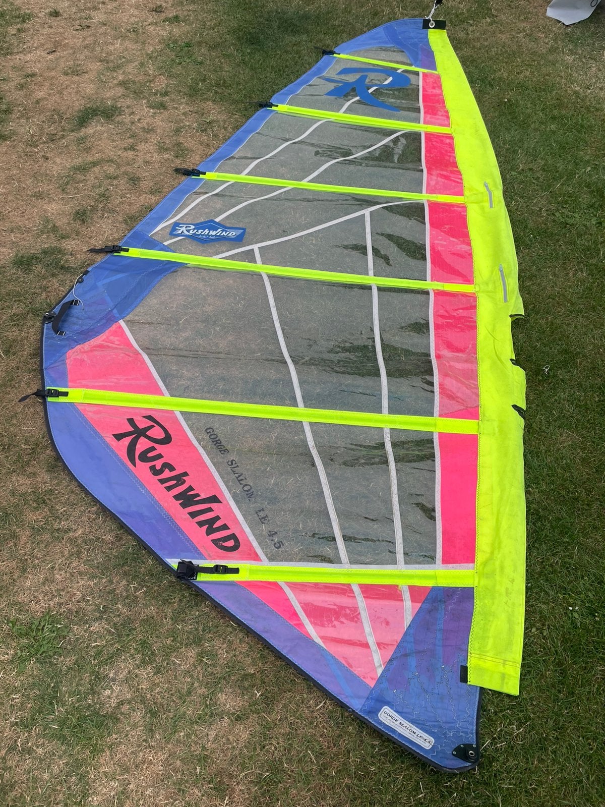 Surfzeil 4,5m, Ophalen, Zo goed als nieuw