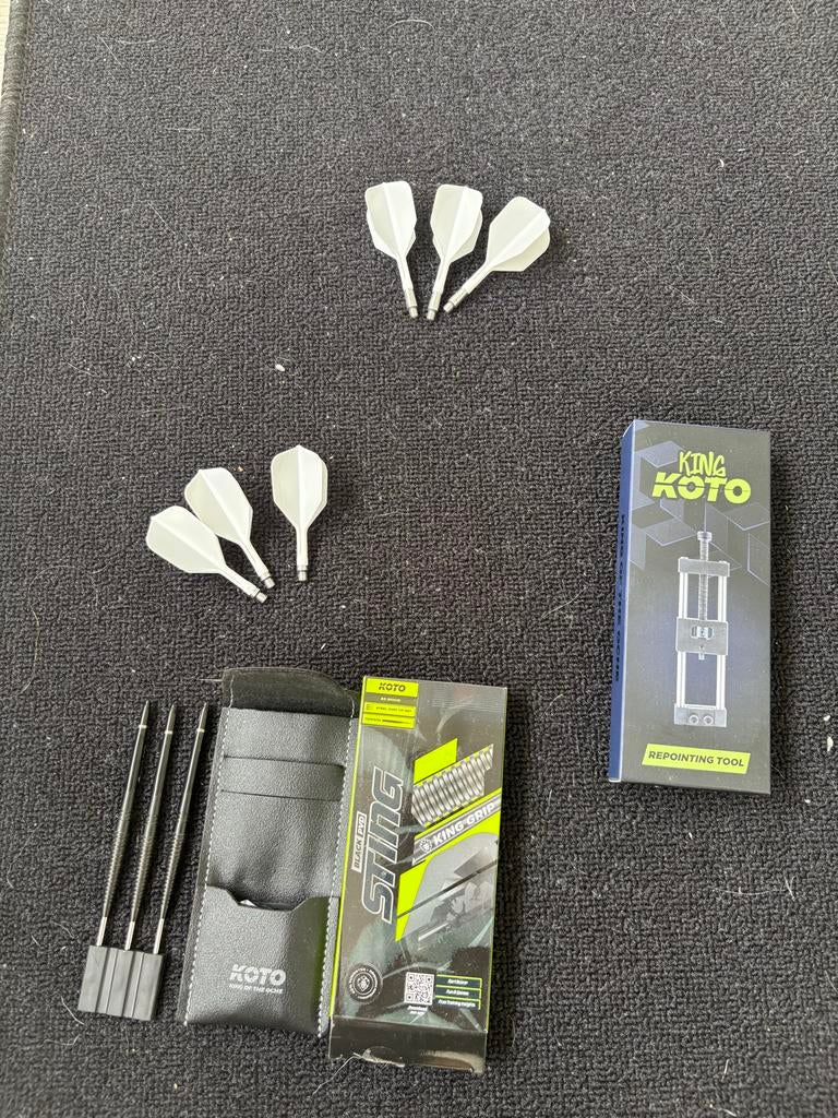 Koto dartpijlen set met repointing tool en flights, Sport en Fitness, Darts, Verzenden, Zo goed als nieuw, Pijlen