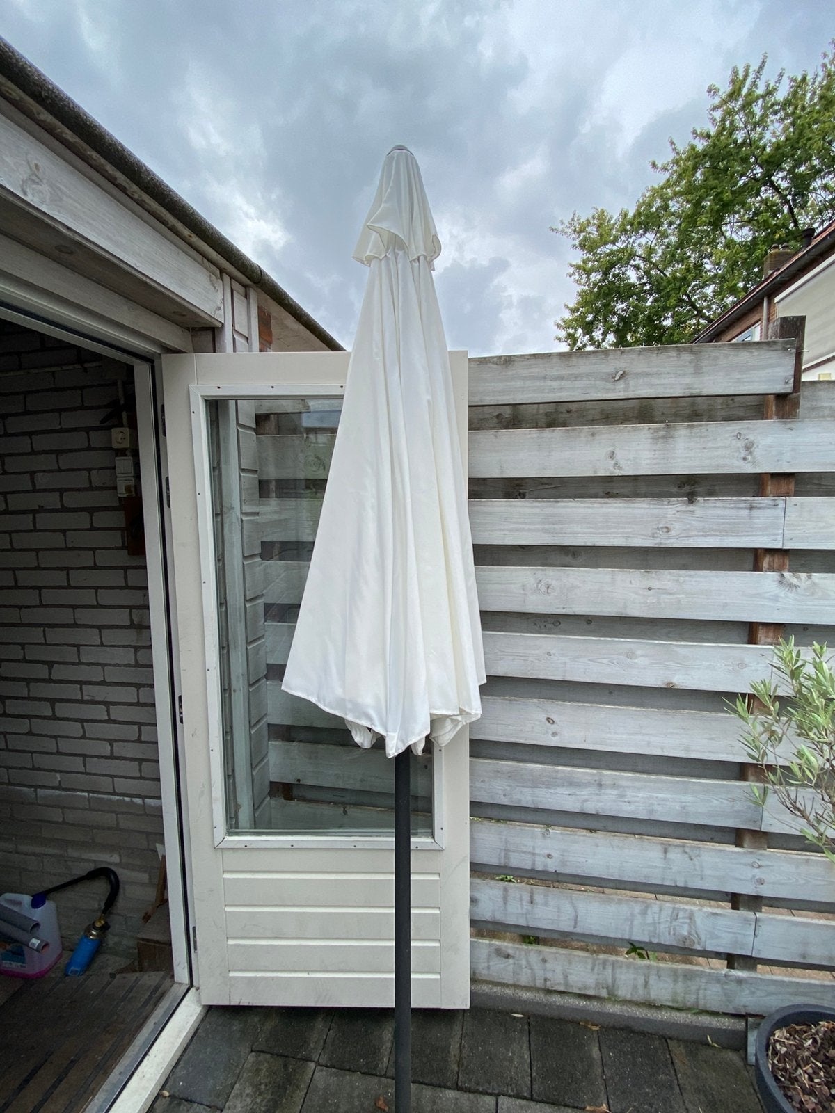 Parasol (zonder voet), Tuin en Terras, Parasols, Ophalen, Zo goed als nieuw, 3 tot 4 meter, Zweefparasol