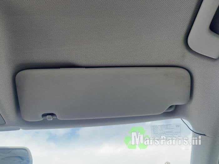 Zonneklep van een Audi A3