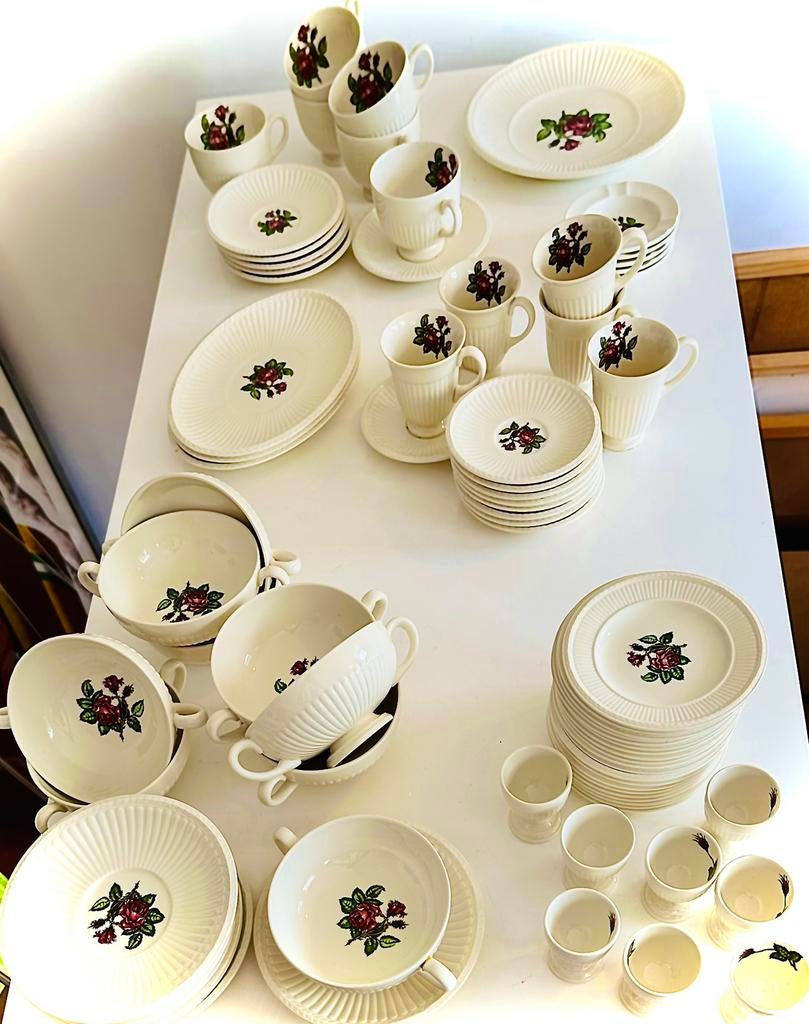 Moss Rose Wedgwood - Serviesonderdelen, Antiek en Kunst, Antiek | Servies los, Ophalen