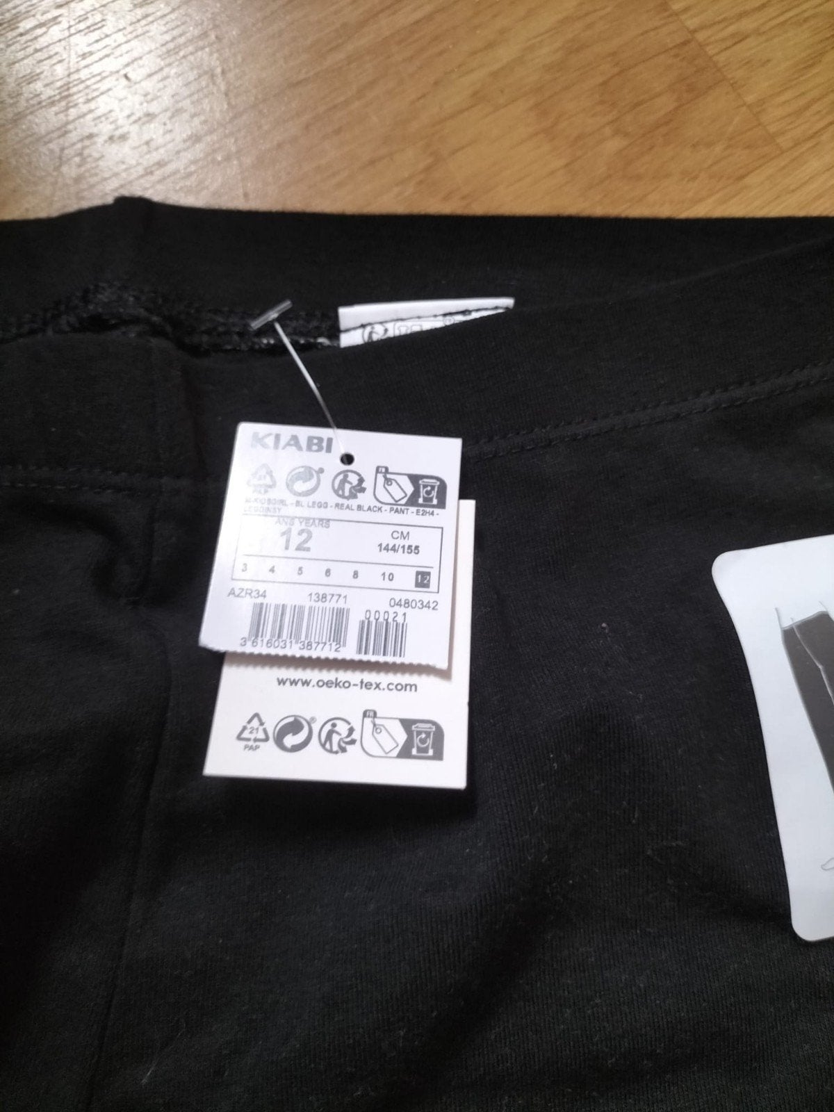 8 stuks,Kiabi Leggings Zwart & Wit - Maat 12 (144/155 cm), Ophalen of Verzenden, Nieuw, Kiabi, Meisje