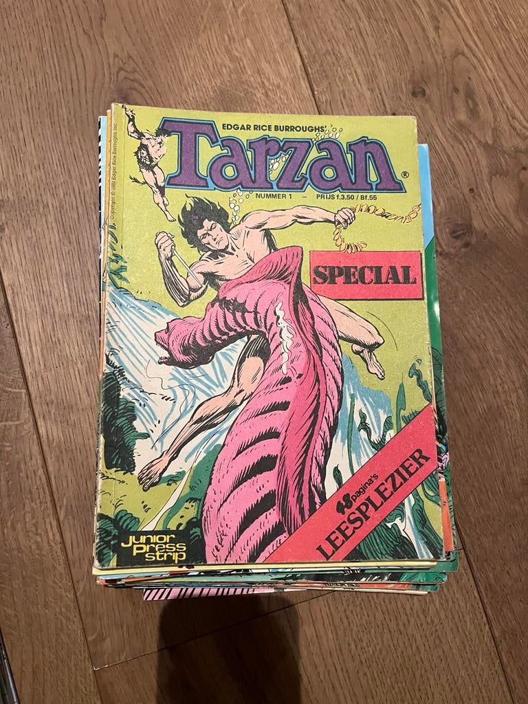 Collectie Tarzan & Zoon van Tarzan strips 31x - Juniorpress, Boeken, Stripboeken, Meerdere stripboeken, Verzenden, Gelezen