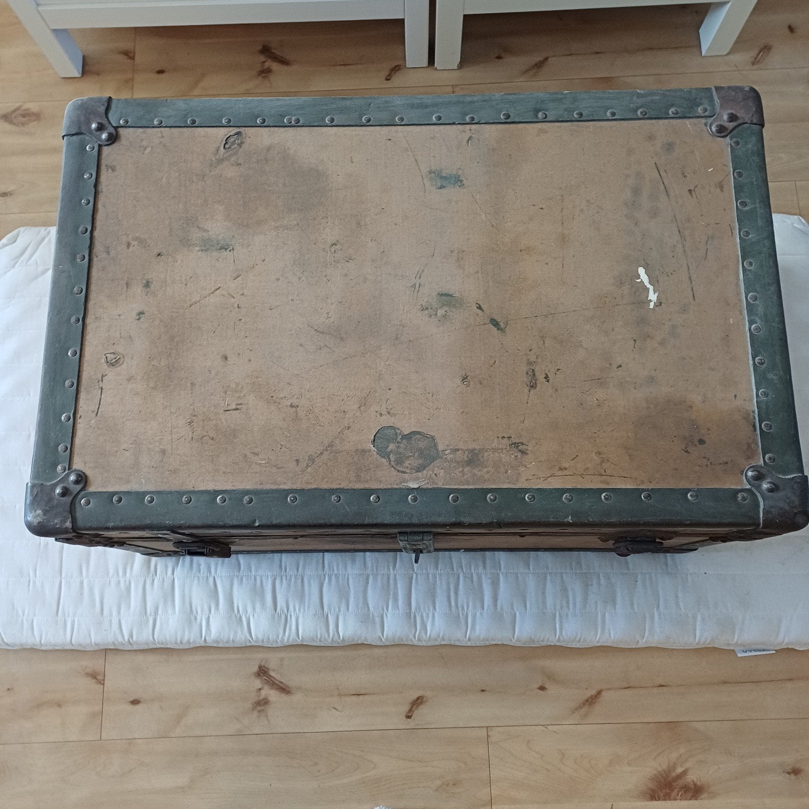 Oude legerkist / opbergkist, Minder dan 50 cm, Gebruikt, 50 tot 100 cm, 5 – 50
