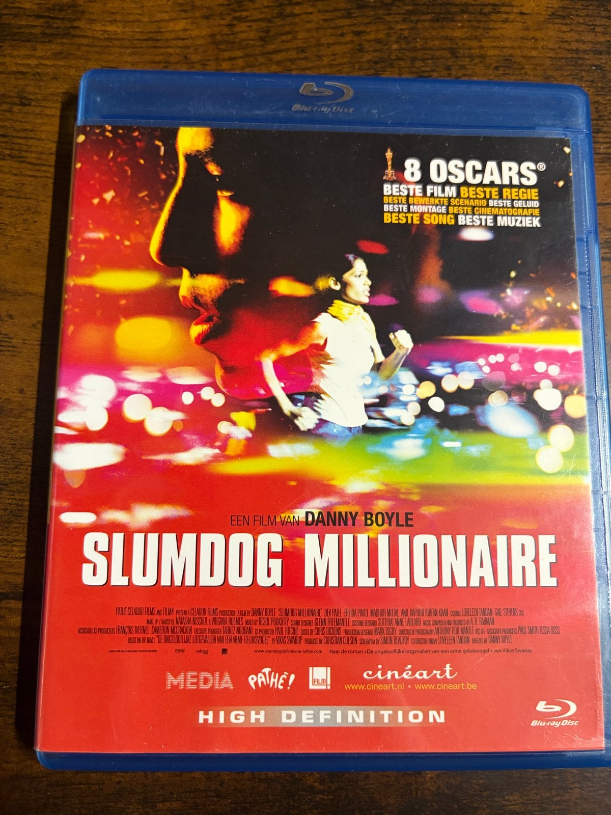 Slumdog Millionaire Blu-ray - 8 Oscars winnaar, Ophalen of Verzenden, Zo goed als nieuw, Engels, Nederlands