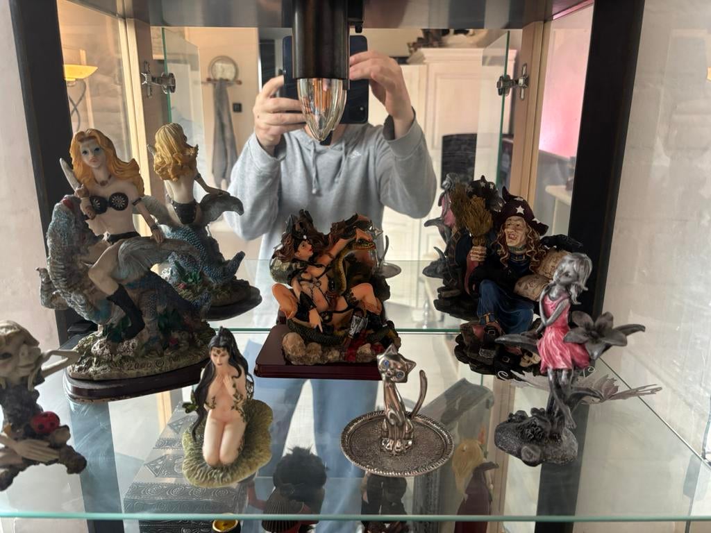 T.k.a. Vele fantasy beeldjes., Verzamelen, Beelden en Beeldjes, Ophalen of Verzenden, Gebruikt