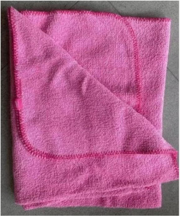 Babydekentje en -lakentjes *, Ophalen of Verzenden, Gebruikt, Deken
