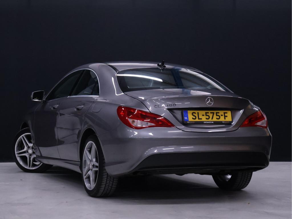 Mercedes-Benz CLA-Klasse 180 AMG [APPLE CARPLAY, AMG VELG, L, Gebruikt, 4 cilinders, 715 kg, 122 pk