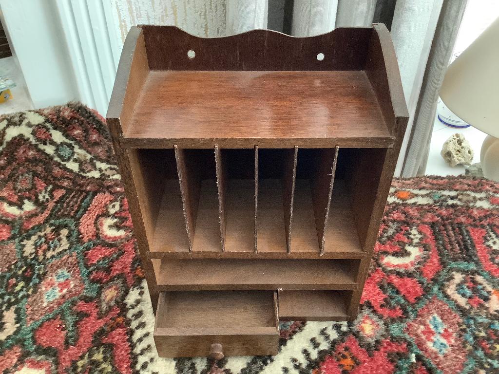 Houten kastje, Ophalen