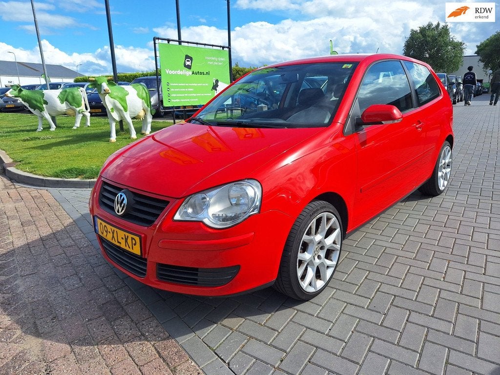 Volkswagen Polo 1.4-16V Optive / Zeer nette auto / APK maart, Auto's, Voorwielaandrijving, 4 cilinders, Elektrische ramen, Bedrijf