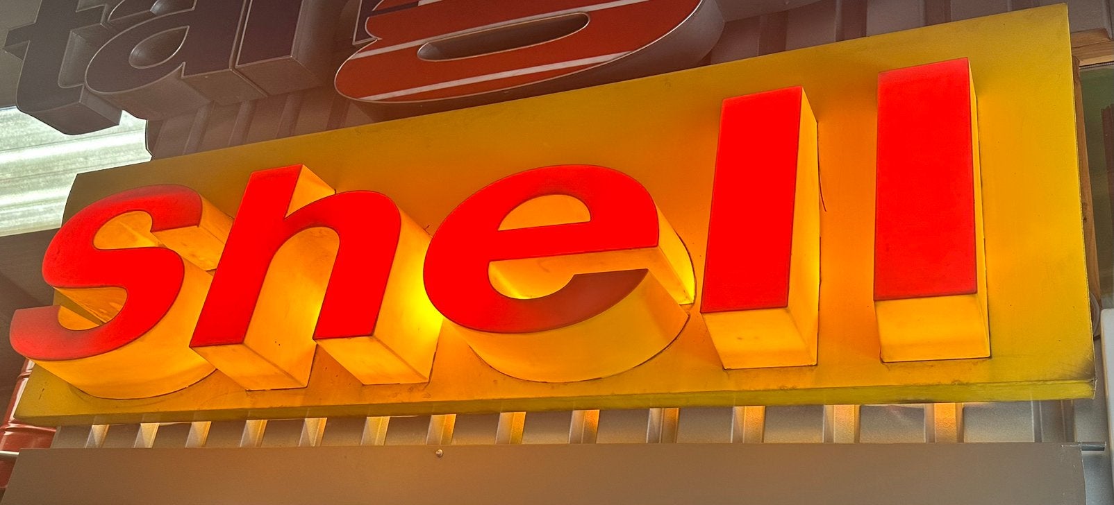 Vintage Shell 3D lichtreclame – 270 cm breed, Ophalen, Zo goed als nieuw, Reclamebord