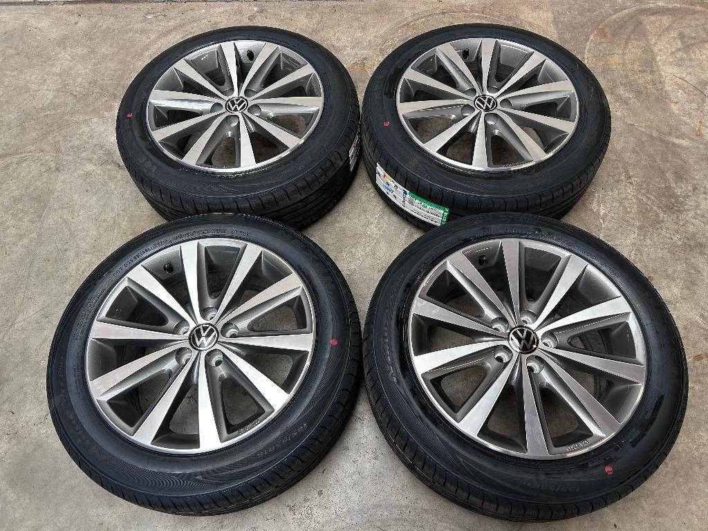 16  inch originele velgen + zomerbanden Volkswagen Polo, Gebruikt, 16 inch, Banden en Velgen, Ophalen of Verzenden