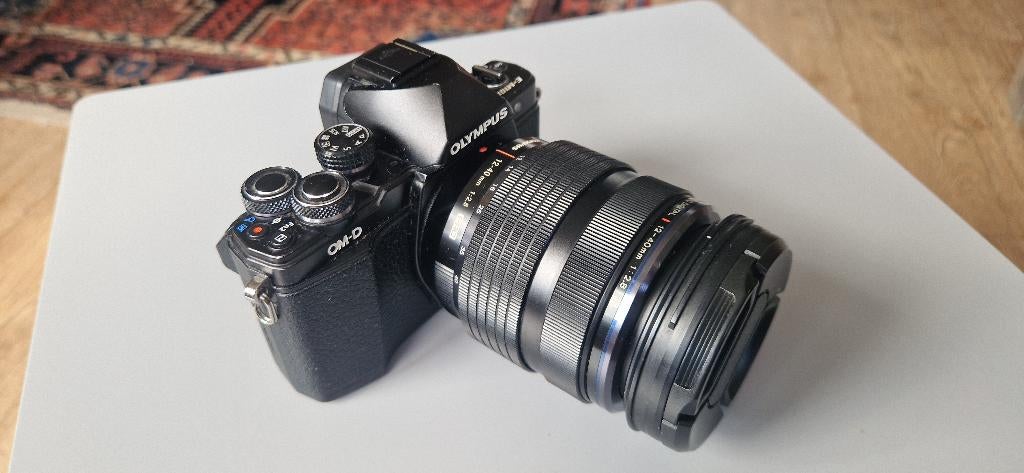 Olympus om-d e-m10 mark ii + Lens M.Zuiko 12-40mm f/2.8, Gebruikt, Compact, Ophalen of Verzenden, Olympus
