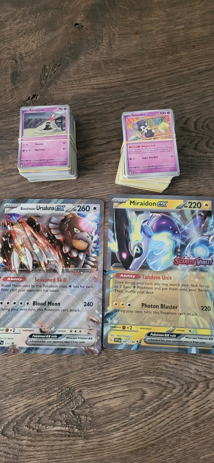 pokemon kaarten. ongeveer 200, en twee grote kaarten, Ophalen of Verzenden, Gebruikt, Meerdere kaarten