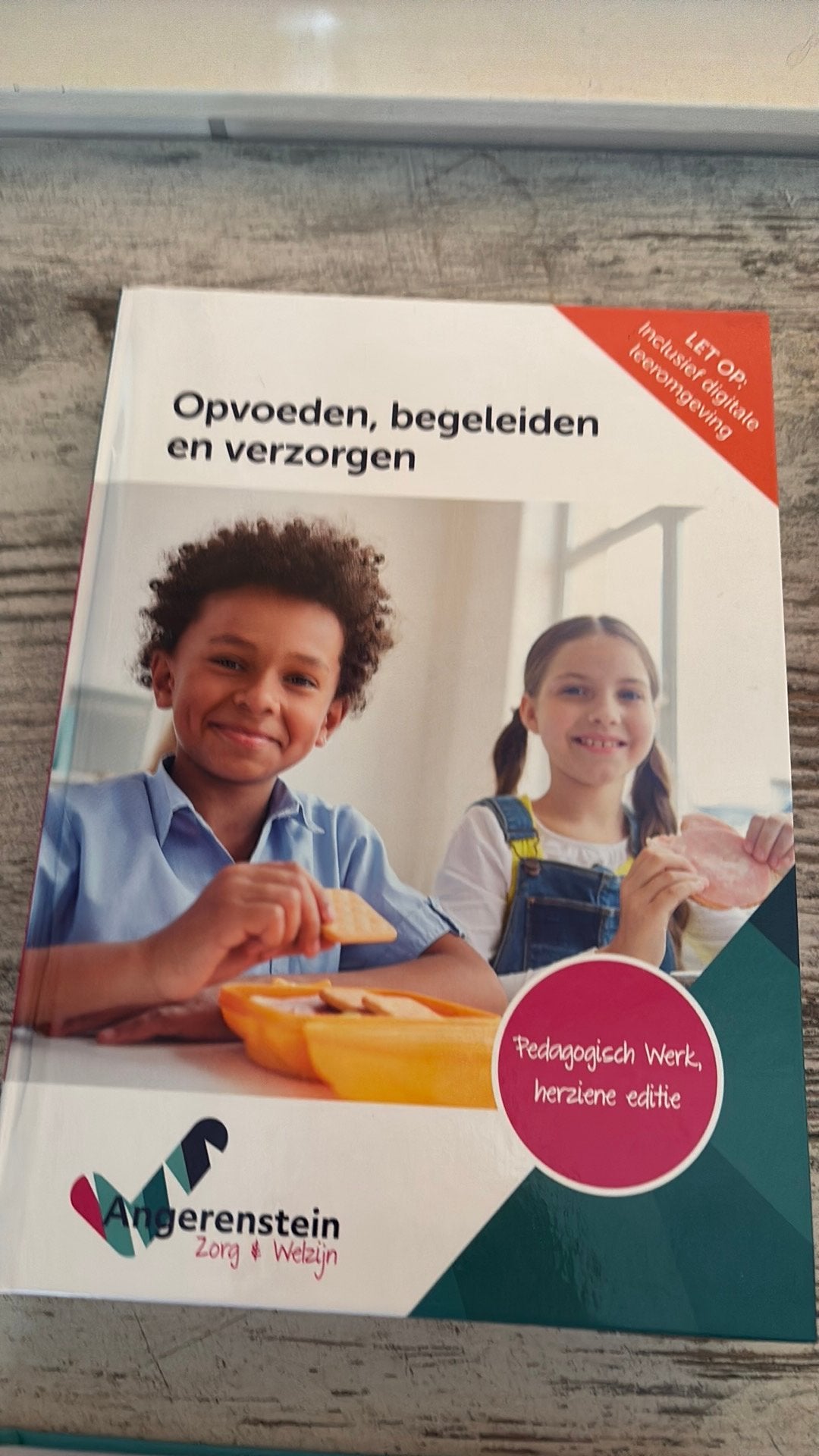 Boeken voor de opleiding Onderwijsassistent MBO Noorderpoort, Ophalen of Verzenden, Zo goed als nieuw, Overige niveaus