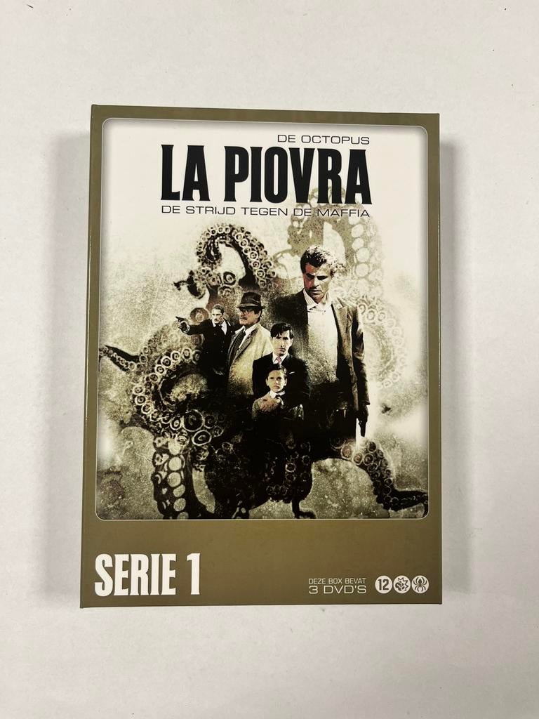 La Piovra seizoen 1 met oa Michele Placido NL-DVD, Cd's en Dvd's, Boxset, Ophalen of Verzenden, Zo goed als nieuw, Vanaf 12 jaar