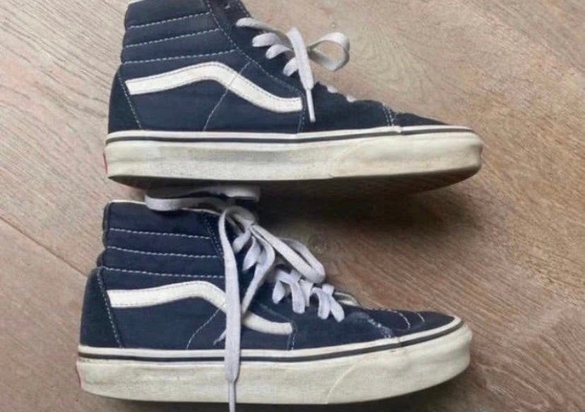 Donkerblauwe Vans maat 36, Kinderen en Baby's, Schoenen, Ophalen of Verzenden, Zo goed als nieuw, Jongen