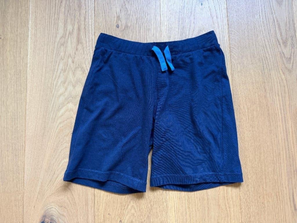 Korte broek donker blauw Benetton maat 140, Zo goed als nieuw, Ophalen, Broek, Jongen