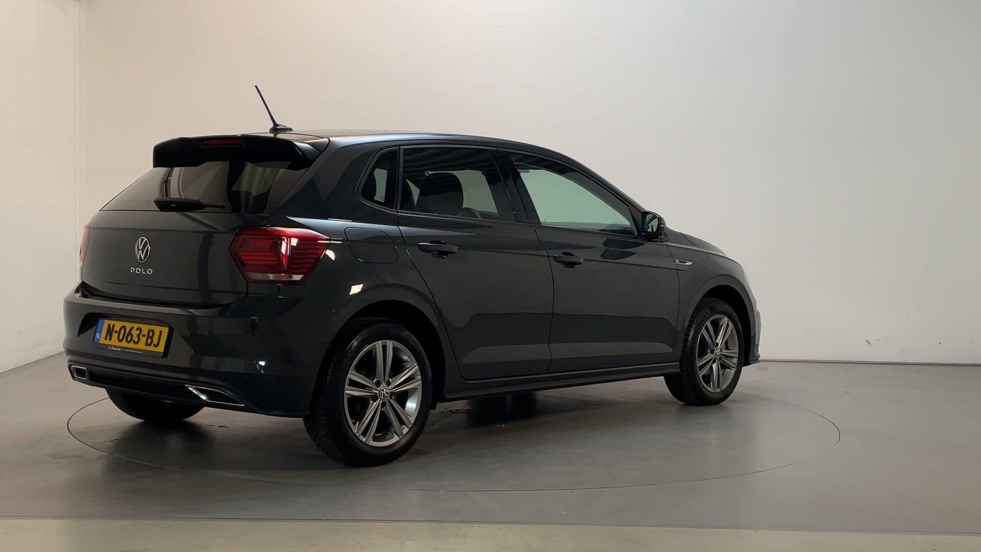 Volkswagen Polo 1.0 TSI R-Line Edition Camera Navigatie DAB+, Voorwielaandrijving, Gebruikt, Met garantie (alle), 49 €/maand