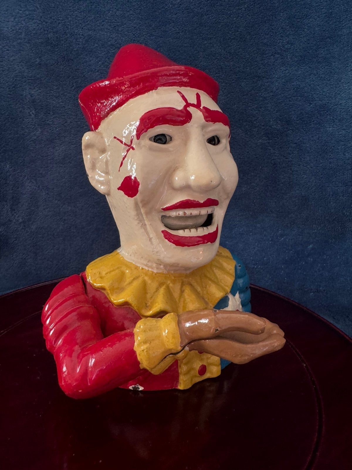 Antieke Humpty Dumpty gietijzeren spaarpot met mechanisme, Ophalen of Verzenden