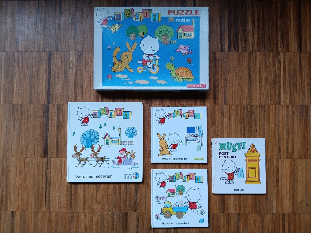 Set Musti, Ophalen of Verzenden, Zo goed als nieuw