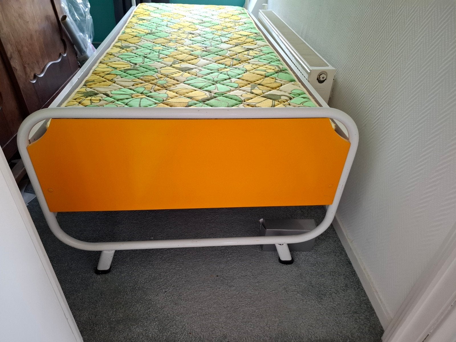 Jaren 60-70 éénpersoons ledikant met matras, Ophalen, Gebruikt, 90 cm, Eenpersoons