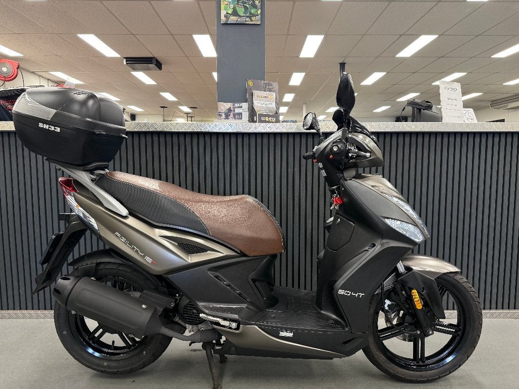 Kymco Agility 16+ Brom 45KM BJ 2023 Koffer 2000KM, Ophalen, Maximaal 45 km/u, Zo goed als nieuw, Agility