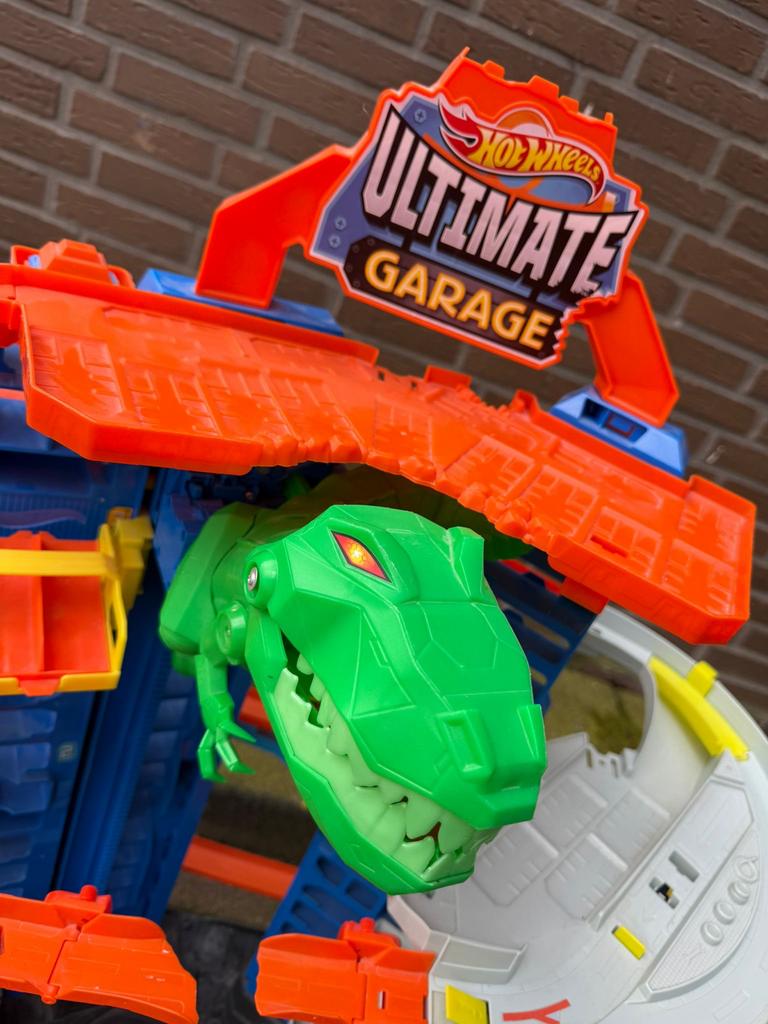 Hot Wheels Ultimate Garage T-Rex - Groot Speelplezier!, Ophalen, Zo goed als nieuw