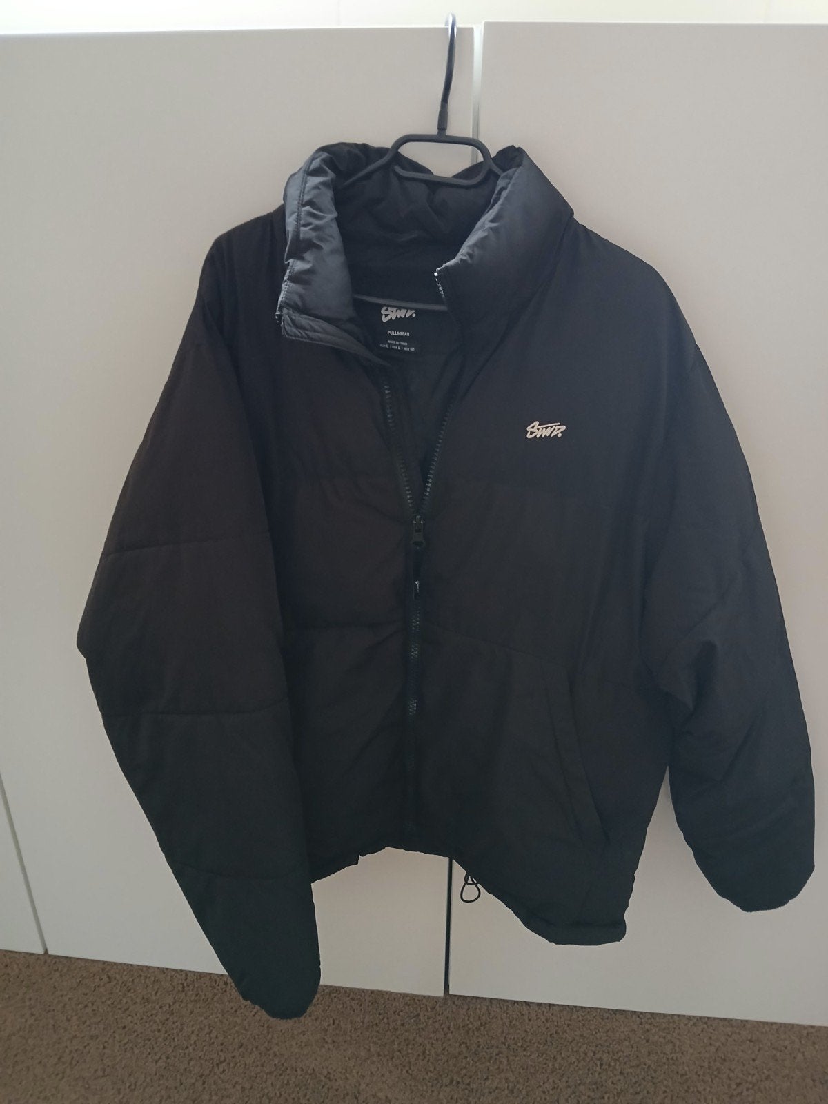 PULL&BEAR Donsjack zwart maat L, Ophalen, Maat 52/54 (L), Zwart, Zo goed als nieuw