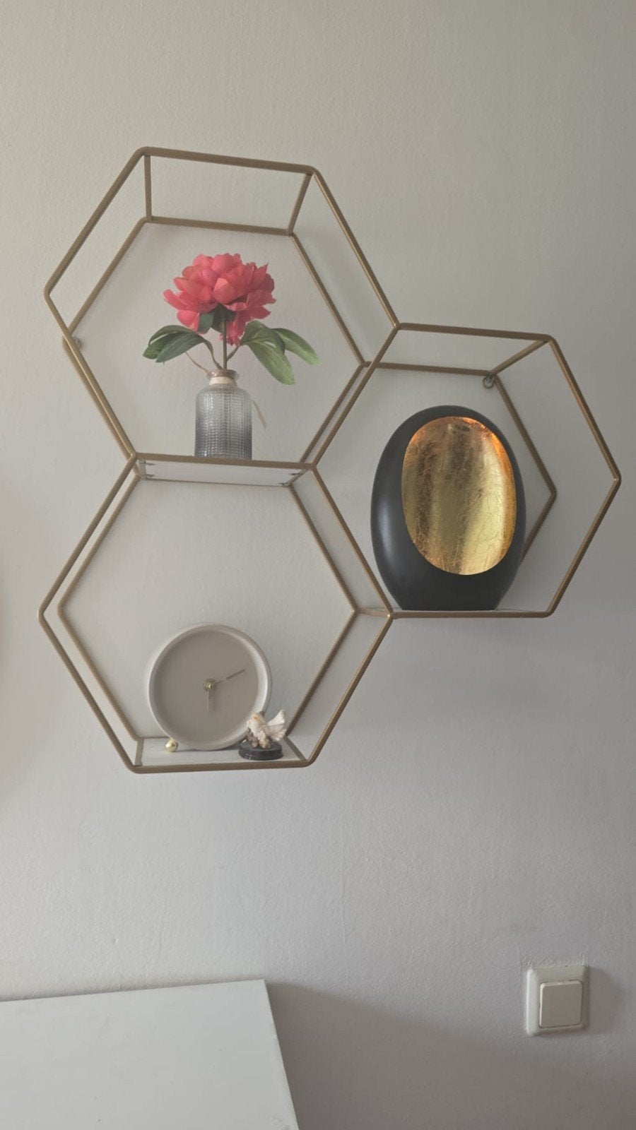 Stijlvol Gouden Hexagon Wandrek - Metalen Wandplank, Ophalen, Zo goed als nieuw