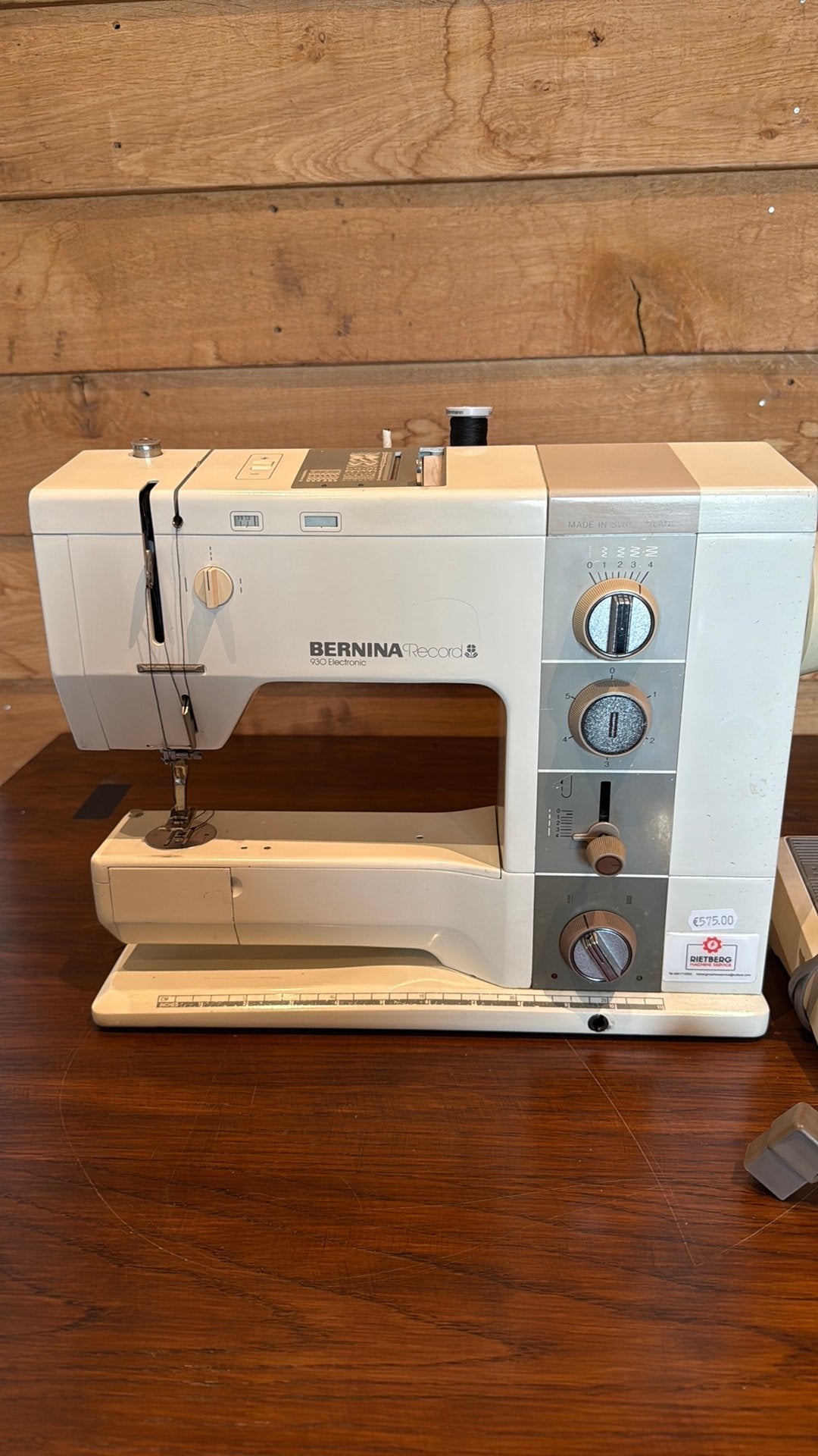 Bernina Record 930 Electronic – volledig gereviseerd +Koffer, Ophalen, Gebruikt, Naaimachine, Bernina