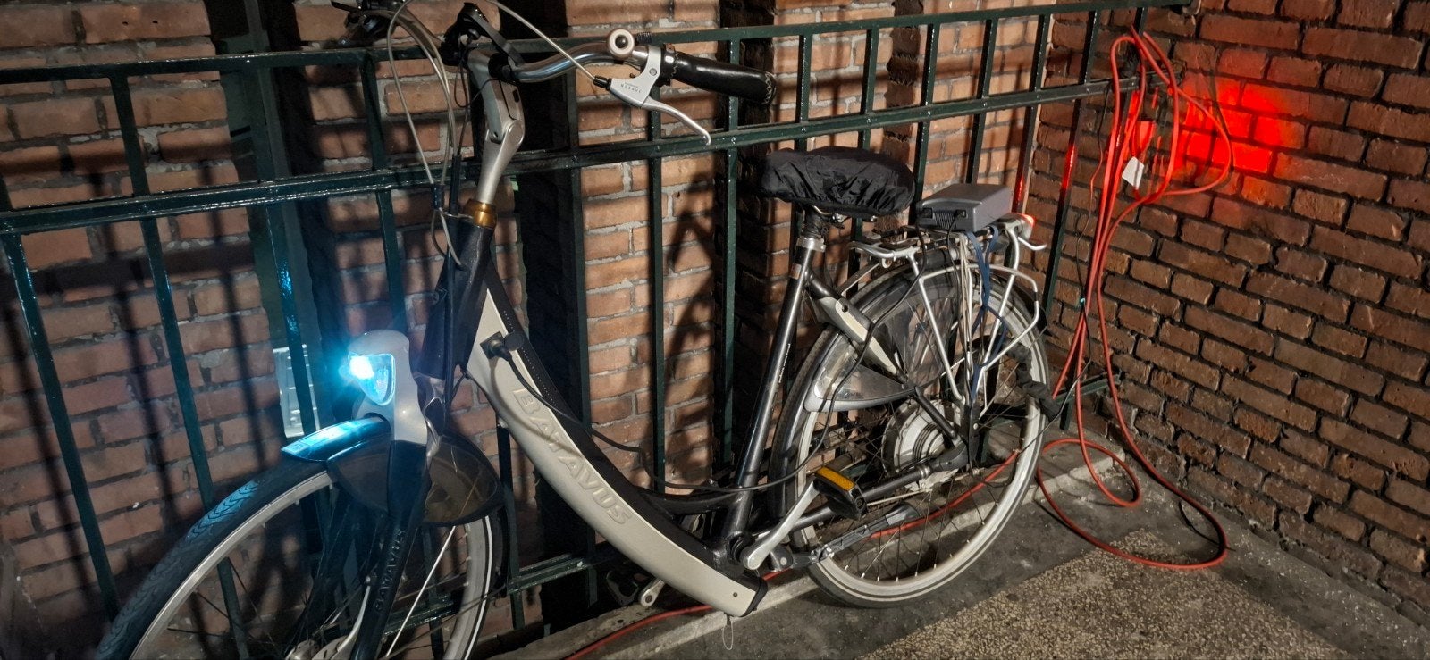 Batavus elektrische fiets - Goed onderhouden, Gebruikt, Batavus, Ophalen of Verzenden, 51 tot 55 cm