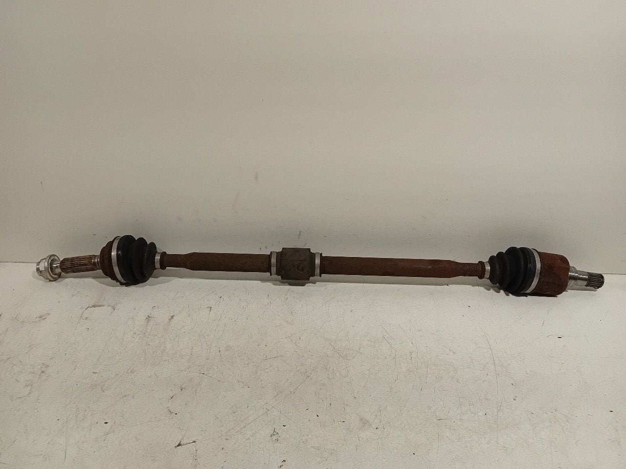 Aandrijfas rechts voor Mitsubishi Colt, Onderdelen@venauto.nl, Van der Ven Autorecycling B.V., Gebruikt, Ettenseweg 76, 4706 PB Roosendaal, The Netherlands