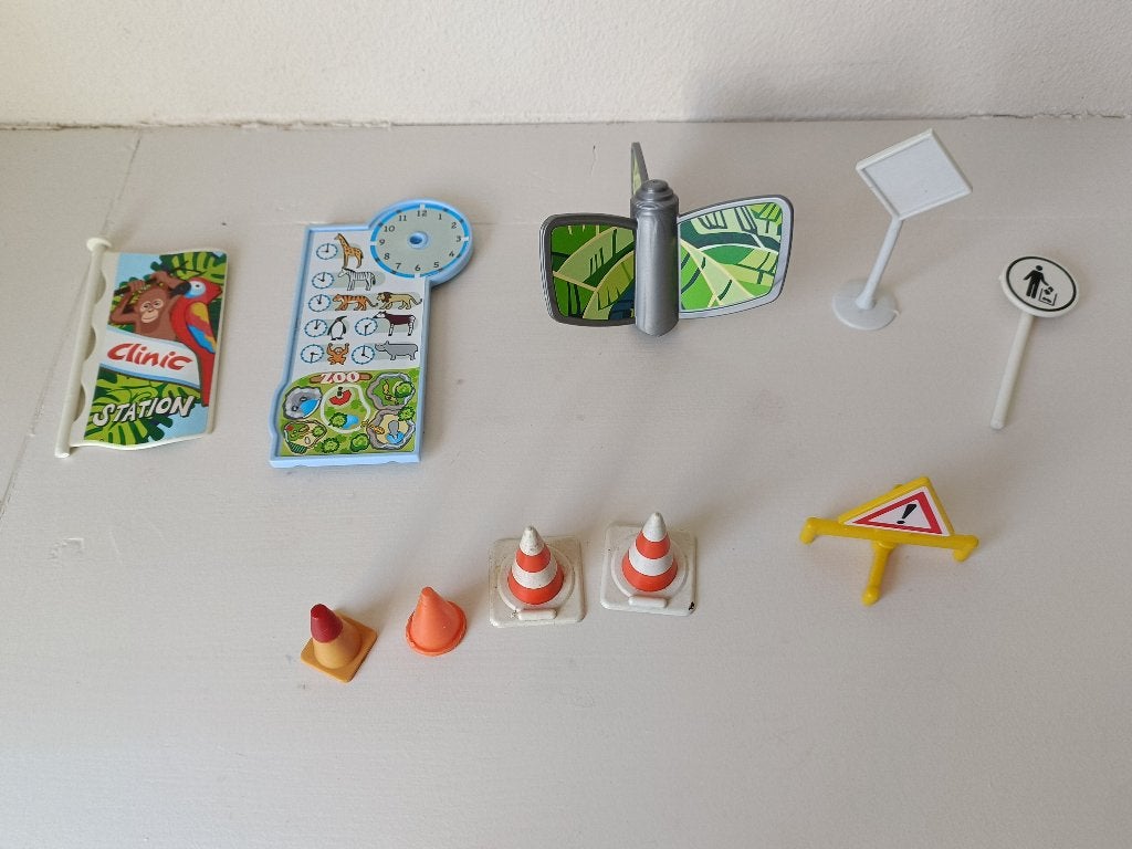playmobil losse onderdelen borden / wegwijzers / verkeer, Kinderen en Baby's, Speelgoed | Playmobil, Ophalen of Verzenden, Gebruikt