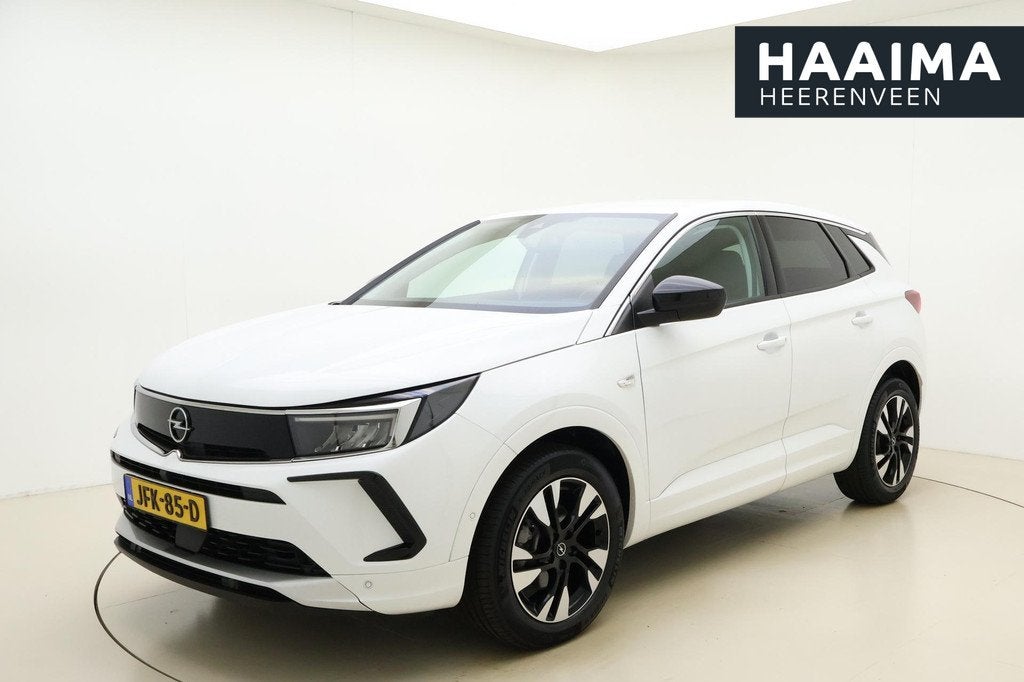 Opel Grandland 1.2 Turbo 130pk Automaat Business Elegance |