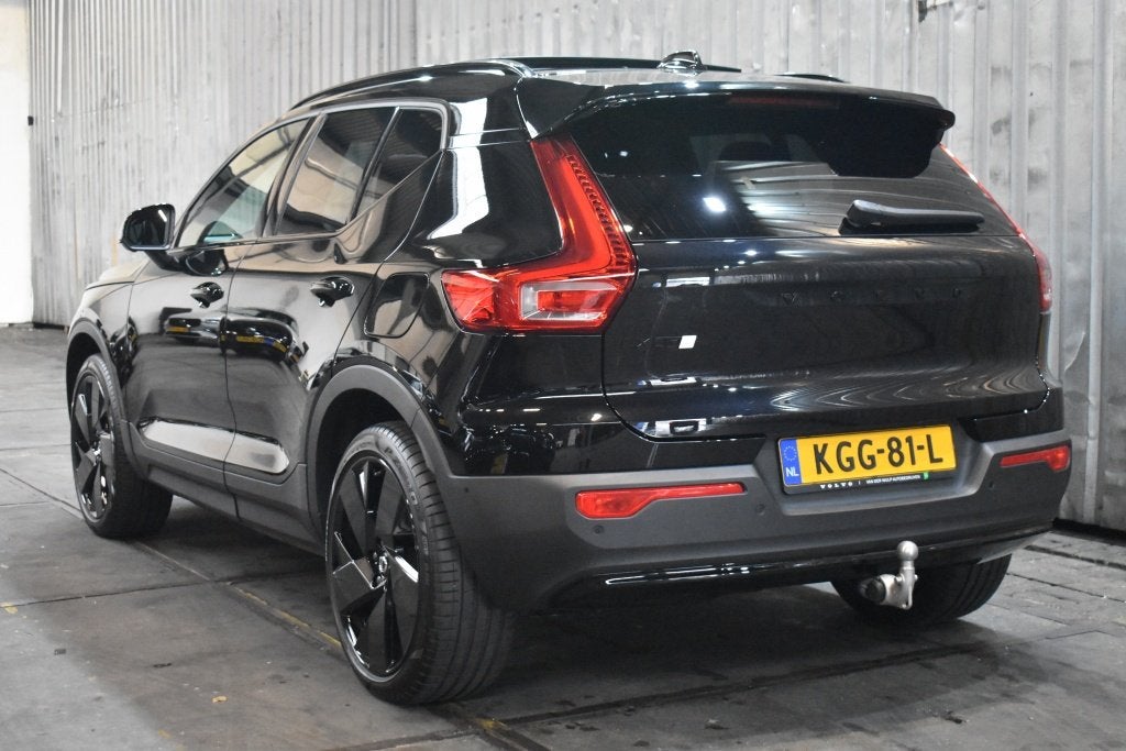 Volvo EX40 Twin Performance 442pk/82kWh Ultra Black Edition, Auto's, 0 cilinders, Volvo Selected Used Cars, 82 kWh, 24 maanden