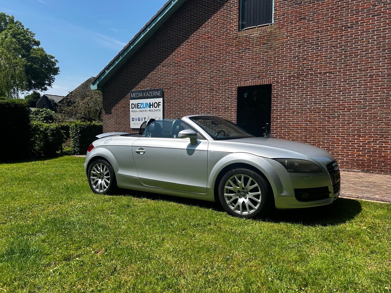 Audi TT 2.0 Tfsi Roadster 147KW 2007 Grijs 90.500km, Auto's, Audi, TT, 4 cilinders, Handgeschakeld, 1270 kg