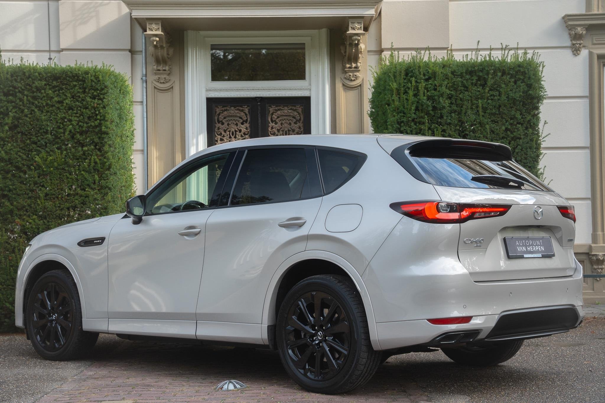 Mazda CX-60 2.5 e-SkyActiv PHEV Homura ADAPTIVE | 360 CAM |, Auto's, Automaat, Dealer onderhouden, Gebruikt, Euro 6
