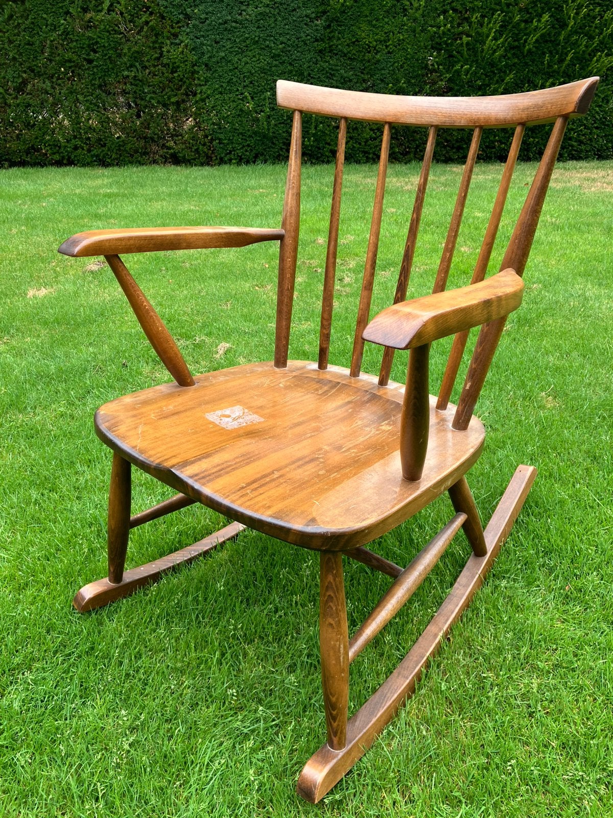Vintage stevige schommelstoel Scandinavisch design, Huis en Inrichting, Stoelen, Ophalen, Gebruikt, Bruin, Vintage