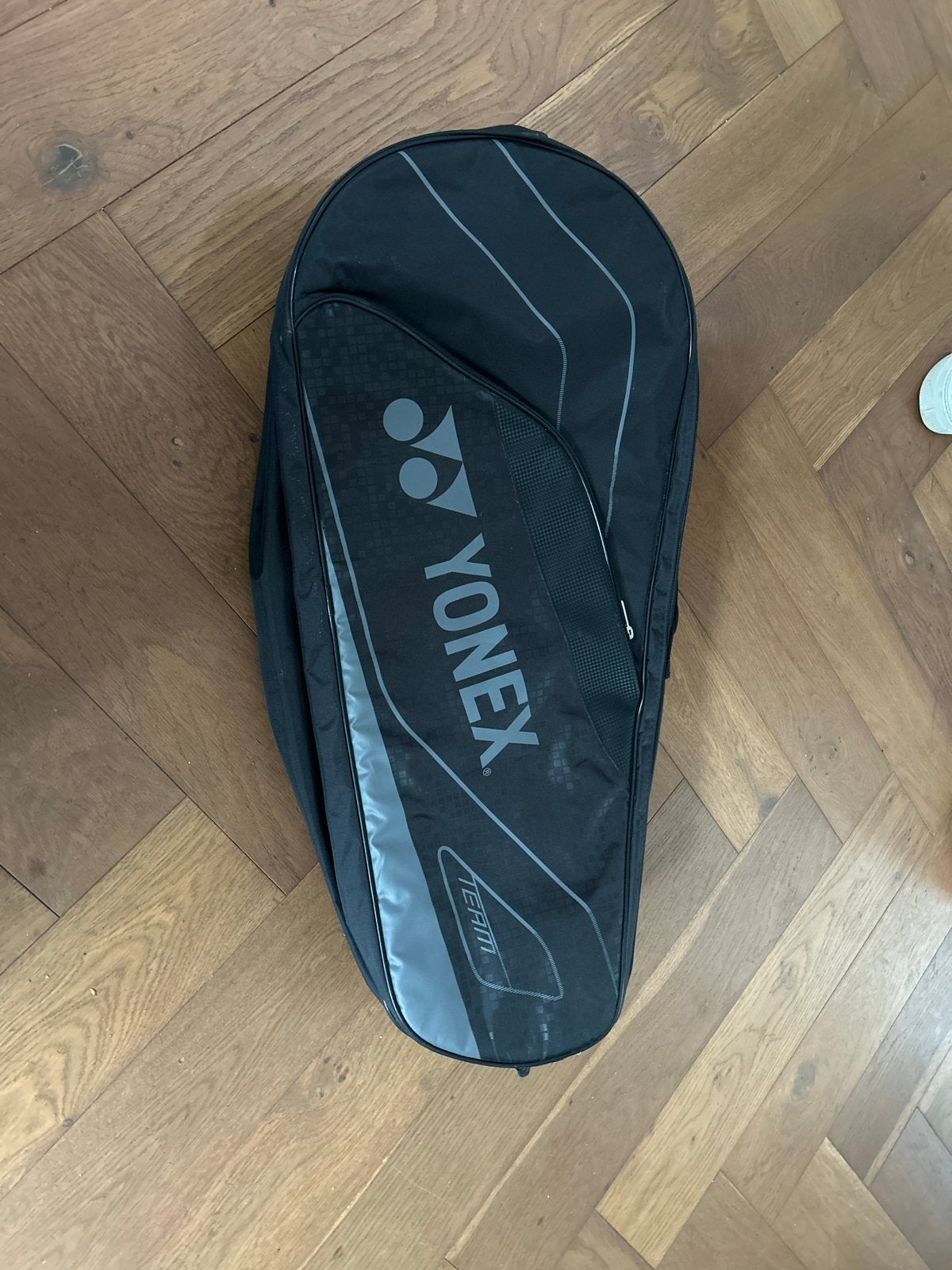 Yonex Team badminton/tennis rackettas - Nooit gebruikt, Sport en Fitness, Ophalen of Verzenden, Zo goed als nieuw, Tas