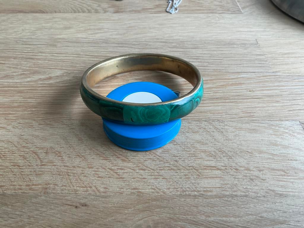 Malachiet armband metmessing binnenzijde., Ophalen of Verzenden, Zo goed als nieuw, Groen, Overige materialen