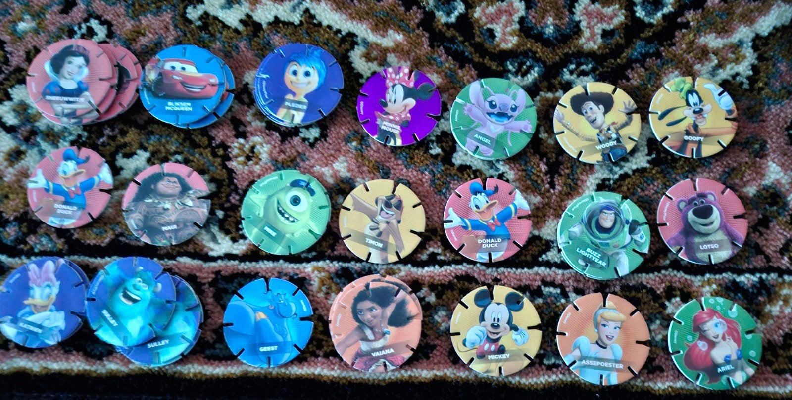 Grote collectie Disney Flippo's / Pogs, Ophalen, Gebruikt, Overige soorten, Overige typen