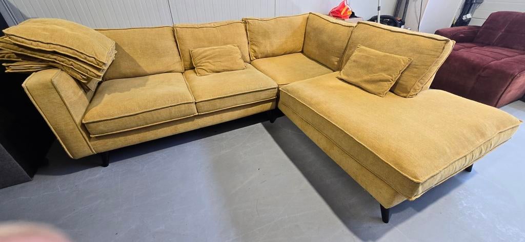 Hoekbank Goosens Chambre Okergeel - Gereinigd en Comfortabel, Ophalen, Modern, Comfortabel, 250 tot 300 cm, Gebruikt