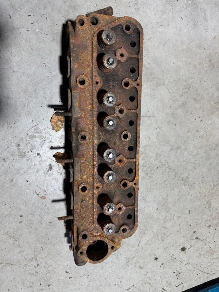 Volvo B20 kop inclusief kleppen en bijbehorende delen, Ophalen, Gebruikt, Volvo