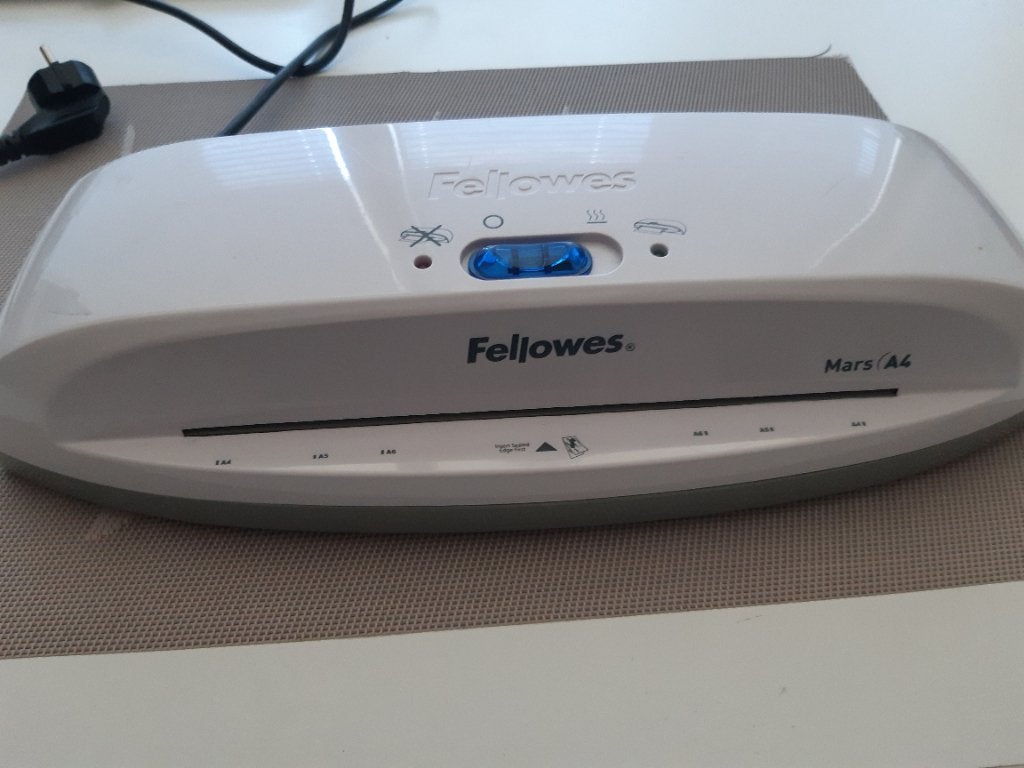 Lamineerapparaat van Fellowes, Diversen, Bureau-accessoires, Ophalen of Verzenden, Zo goed als nieuw